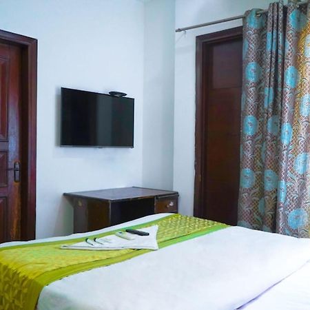 Deluxe Rooms In Jangpura นิวเดลี ภายนอก รูปภาพ