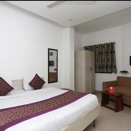 Deluxe Rooms In Jangpura นิวเดลี ภายนอก รูปภาพ
